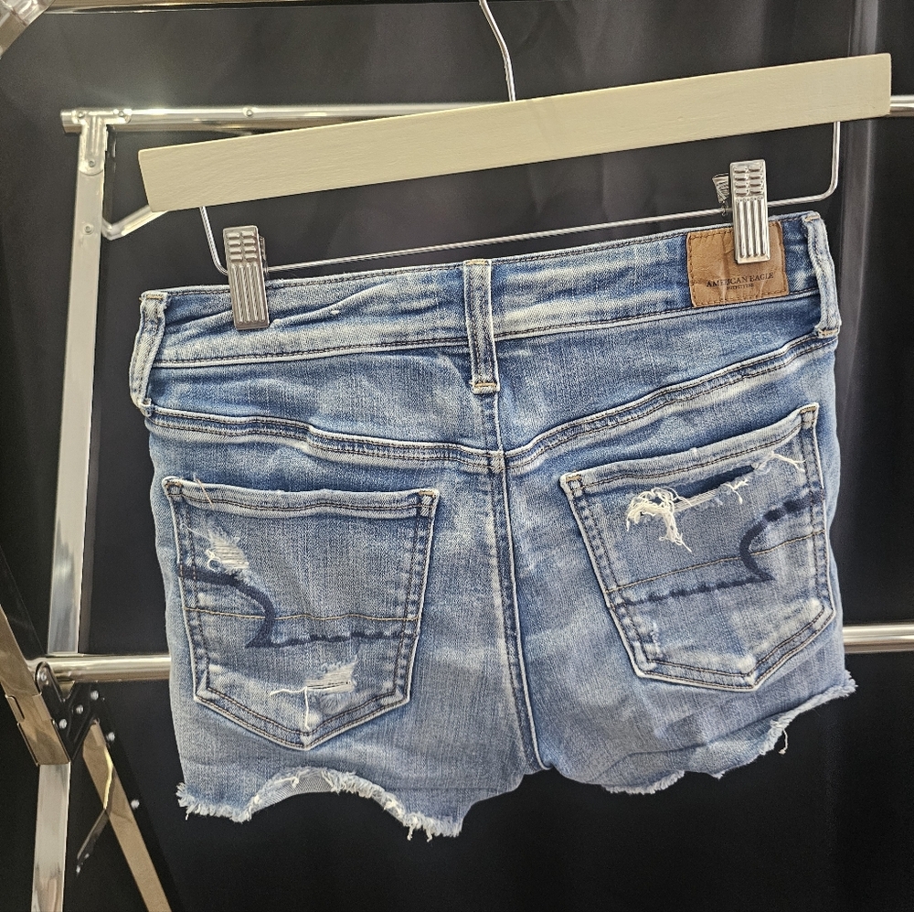 AE Hi Rise Shorties - Picture 2 of 6